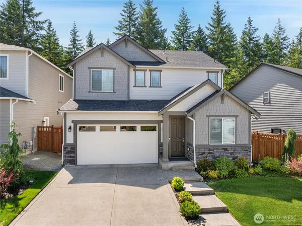 $699,950 | 12976 186th Avenue East, Bonney Lake, WA 98391