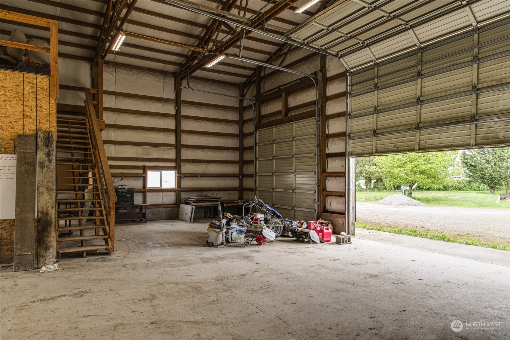 8130 Gillies Road Everson, WA 98247 - Photo 27 of 39 a view of a room with gym equipment