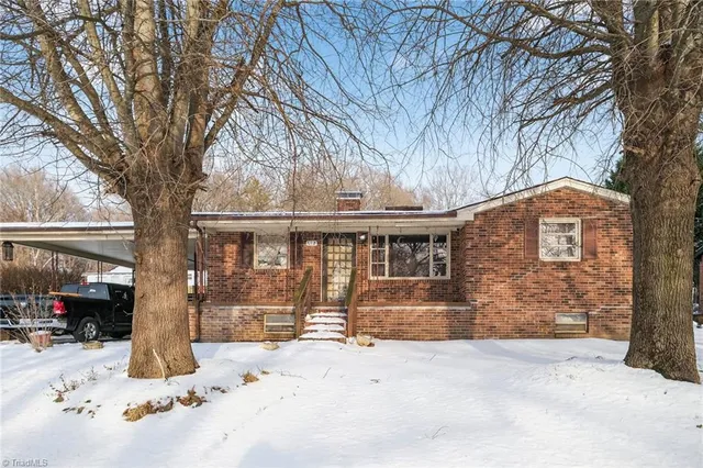 $189,900 | 612 School Street, Walnut Cove, NC 27052