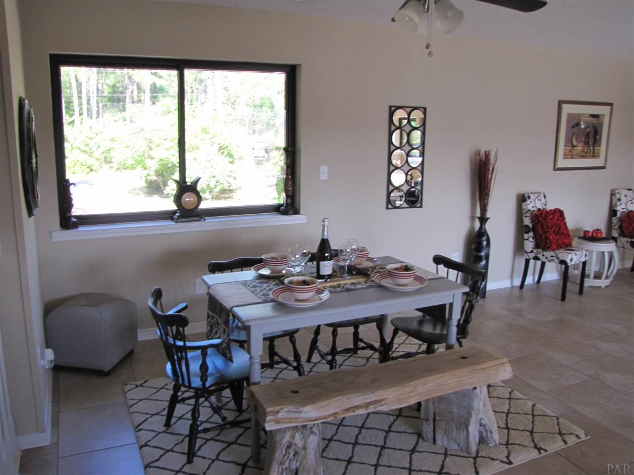 400 Riola Place Pensacola, FL 32506 - Photo 8 of 31 Gallery Image 8