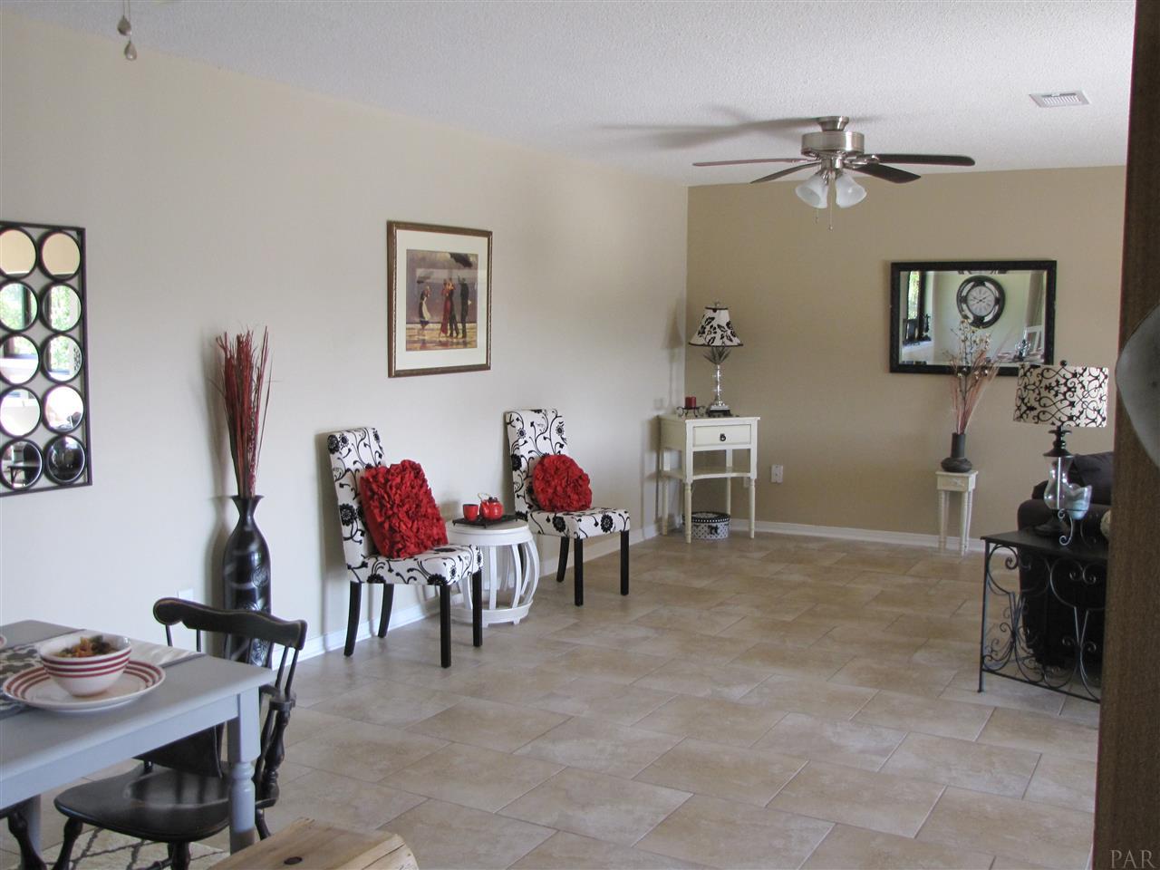 400 Riola Place Pensacola, FL 32506 - Photo 9 of 31 Gallery Image 9