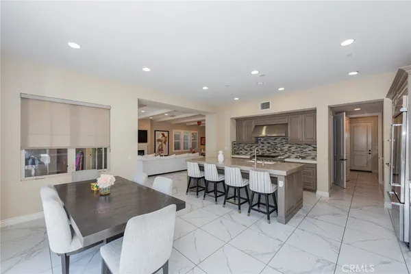 $9,000 | 16 Spanish Moss, Irvine, CA 92602