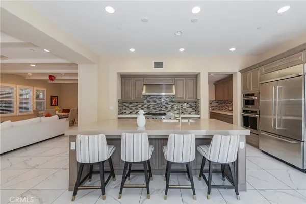 $9,000 | 16 Spanish Moss, Irvine, CA 92602