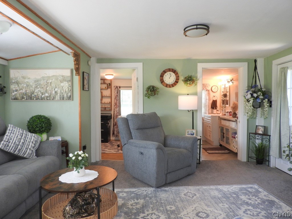 2751 Warners Road Camillus, NY 13164 - Photo 16 of 40