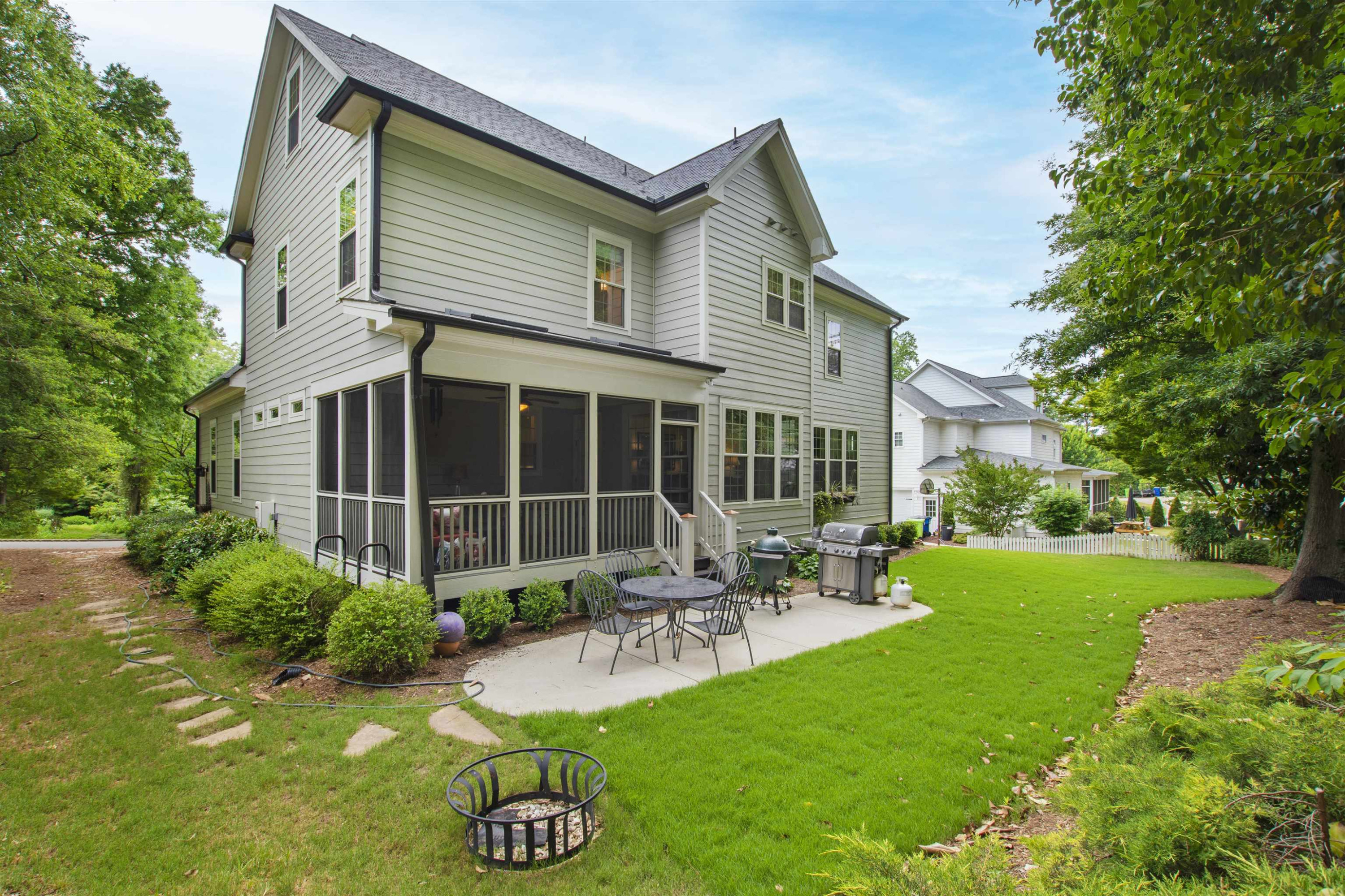 3205 Plantation Road Raleigh, NC 27609 - Photo 36 of 39 Photo 43