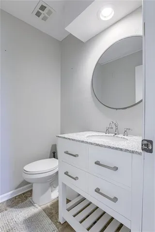 $299,000 | 847 Lake Viking Terrace, Altamont, MO 64620