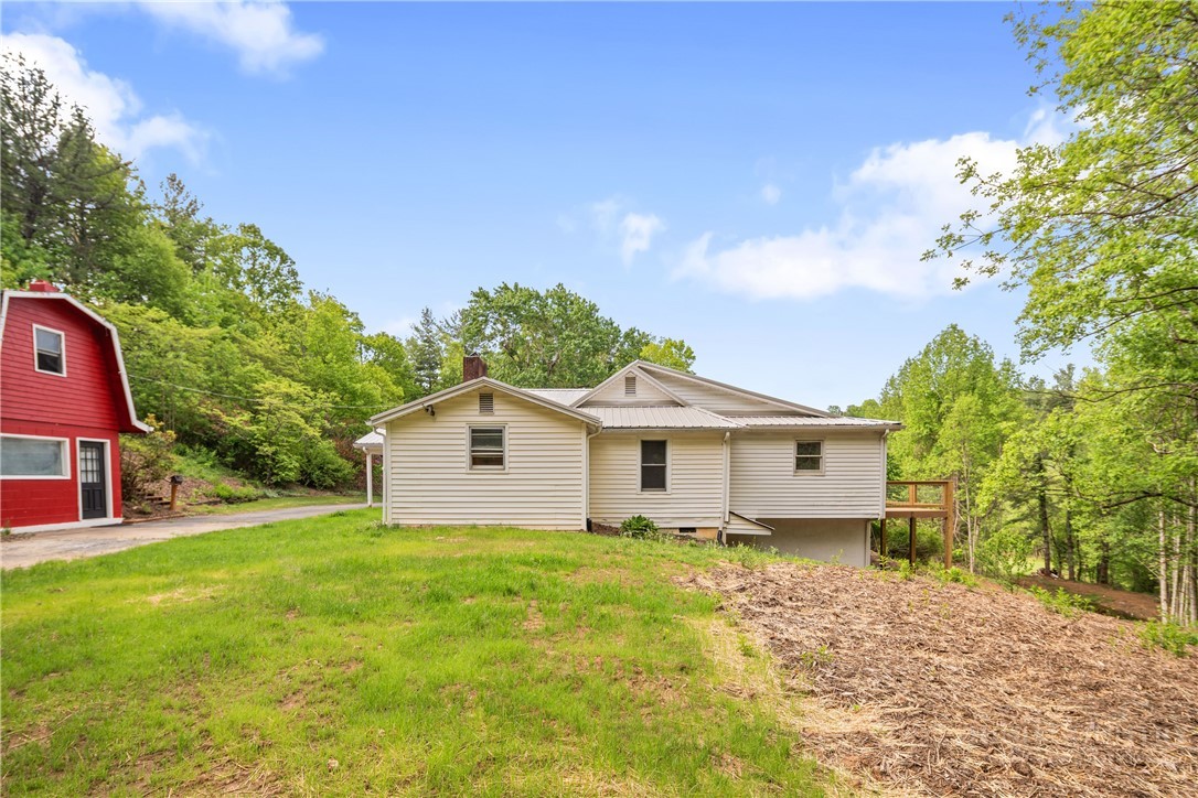 466 Stony Fork Road Deep Gap, NC 28618 - Photo 16 of 49