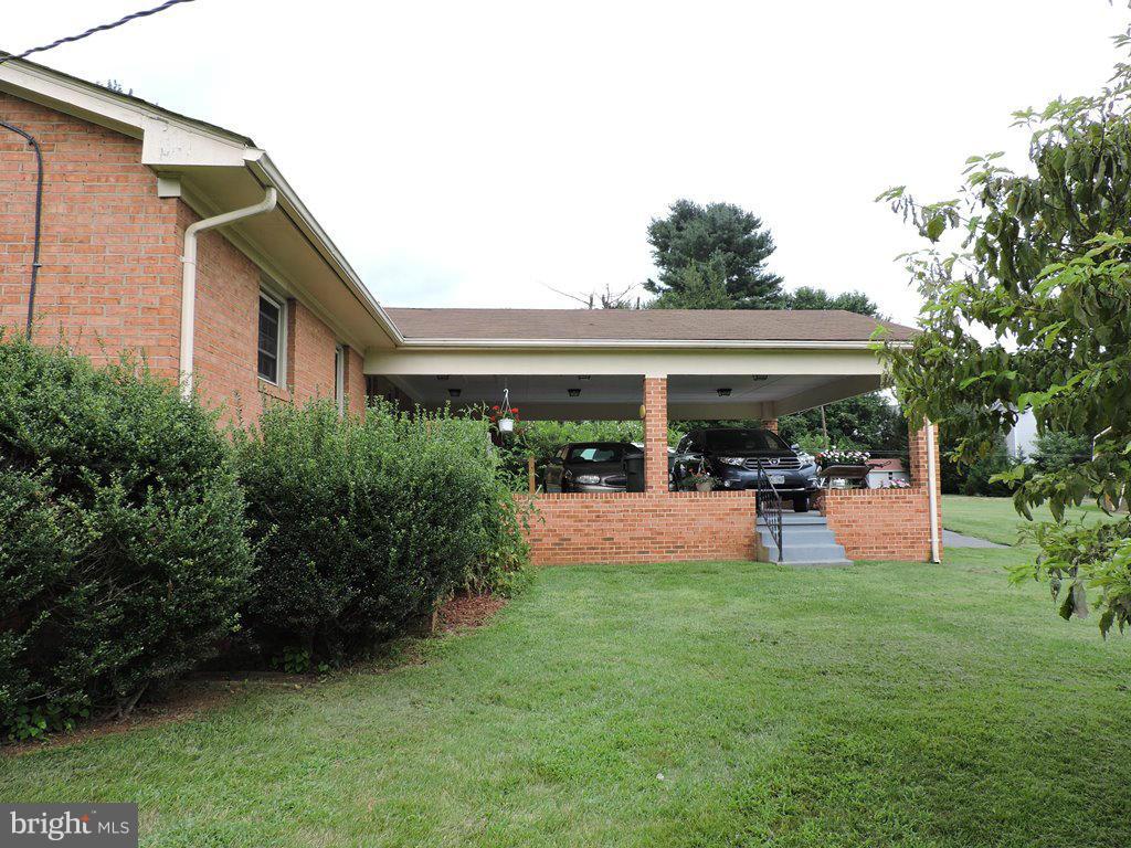 2129 Orange Road Culpeper, VA 22701 - Photo 12 of 25 Exterior (Rear)
