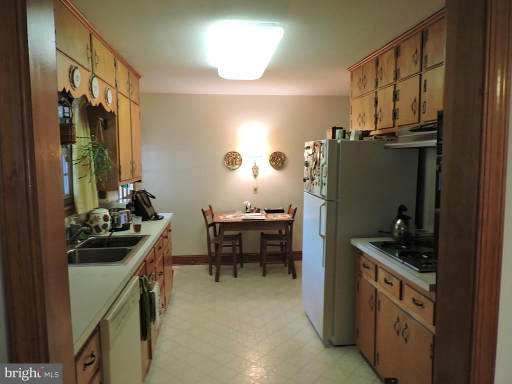 2129 Orange Road Culpeper, VA 22701 - Photo 19 of 25 Kitchen