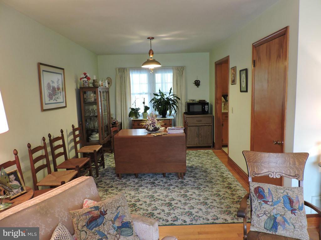 2129 Orange Road Culpeper, VA 22701 - Photo 6 of 25 Dining Room