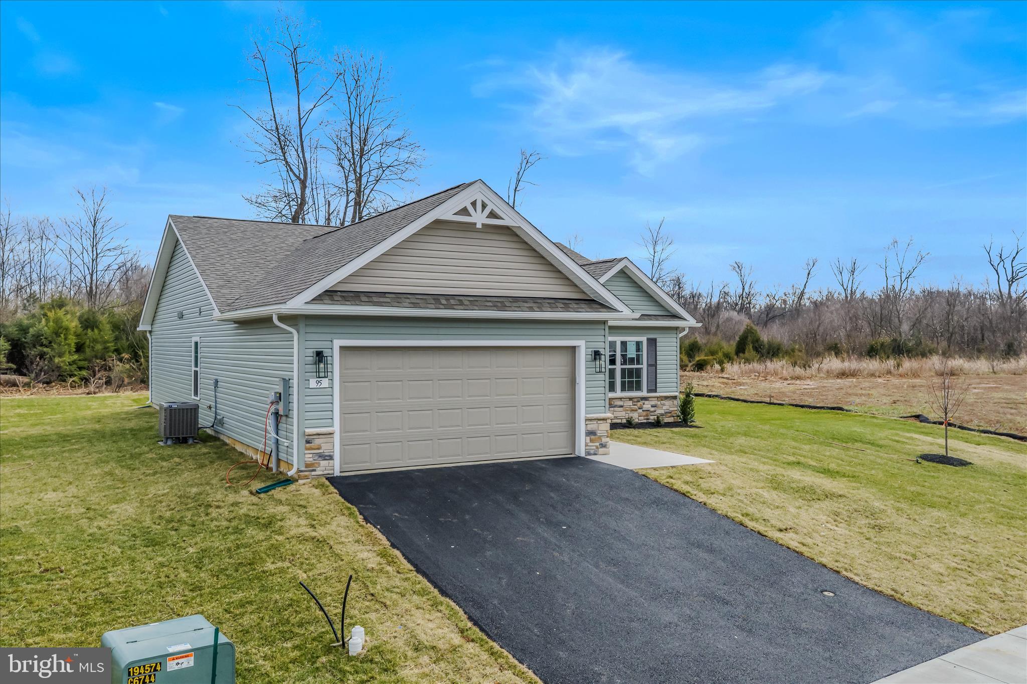 31 Boothbay Drive Martinsburg, WV 25403 - Photo 4 of 34 SIMILAR CONSTRUCTION