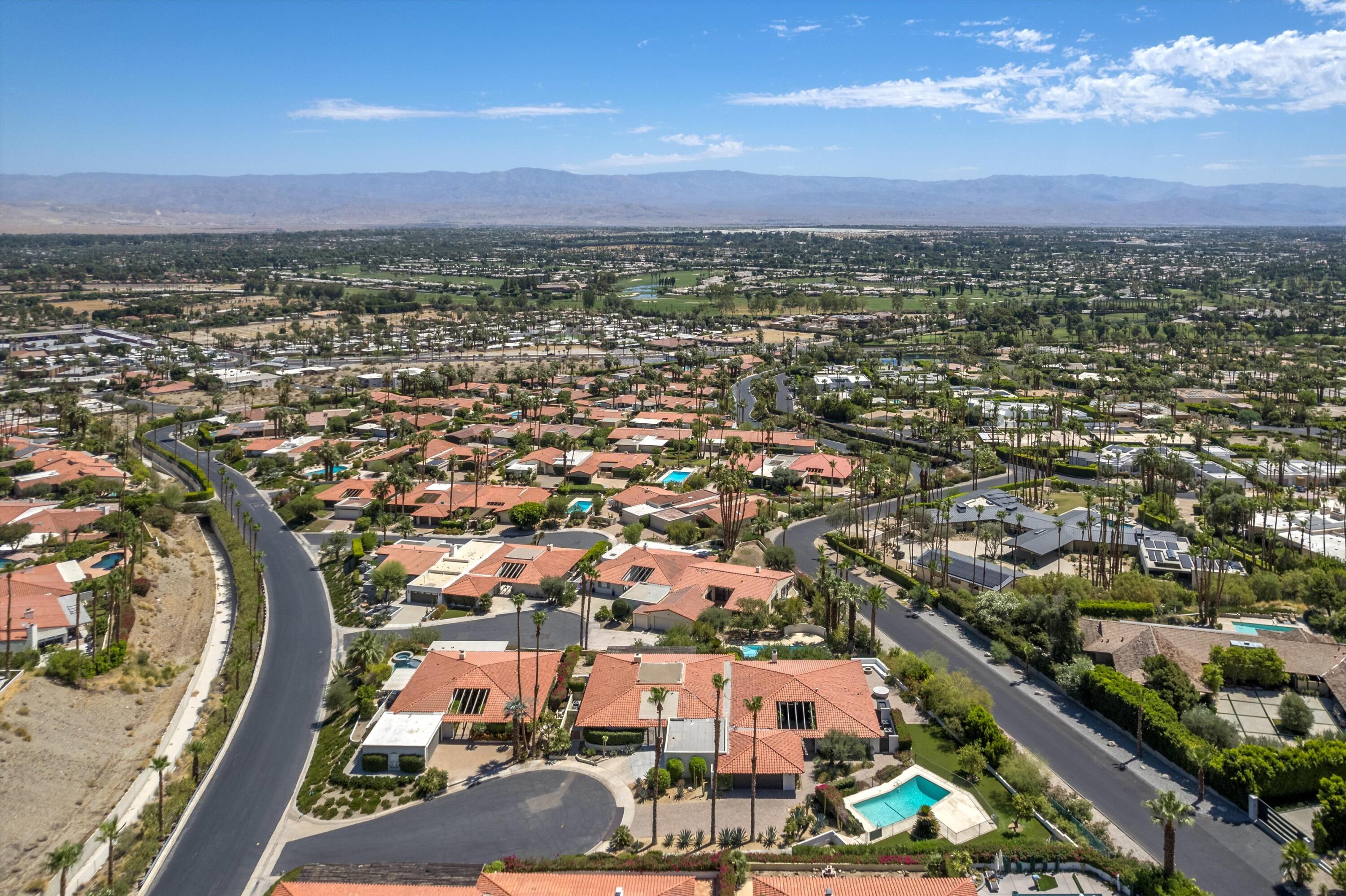40270 Paseo Del Rey Rancho Mirage, CA 92270 - Photo 34 of 41 an aerial view of a city
