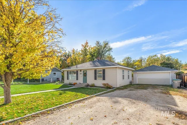 $394,000 | 1317 South Phillippi Street, Boise, ID 83705