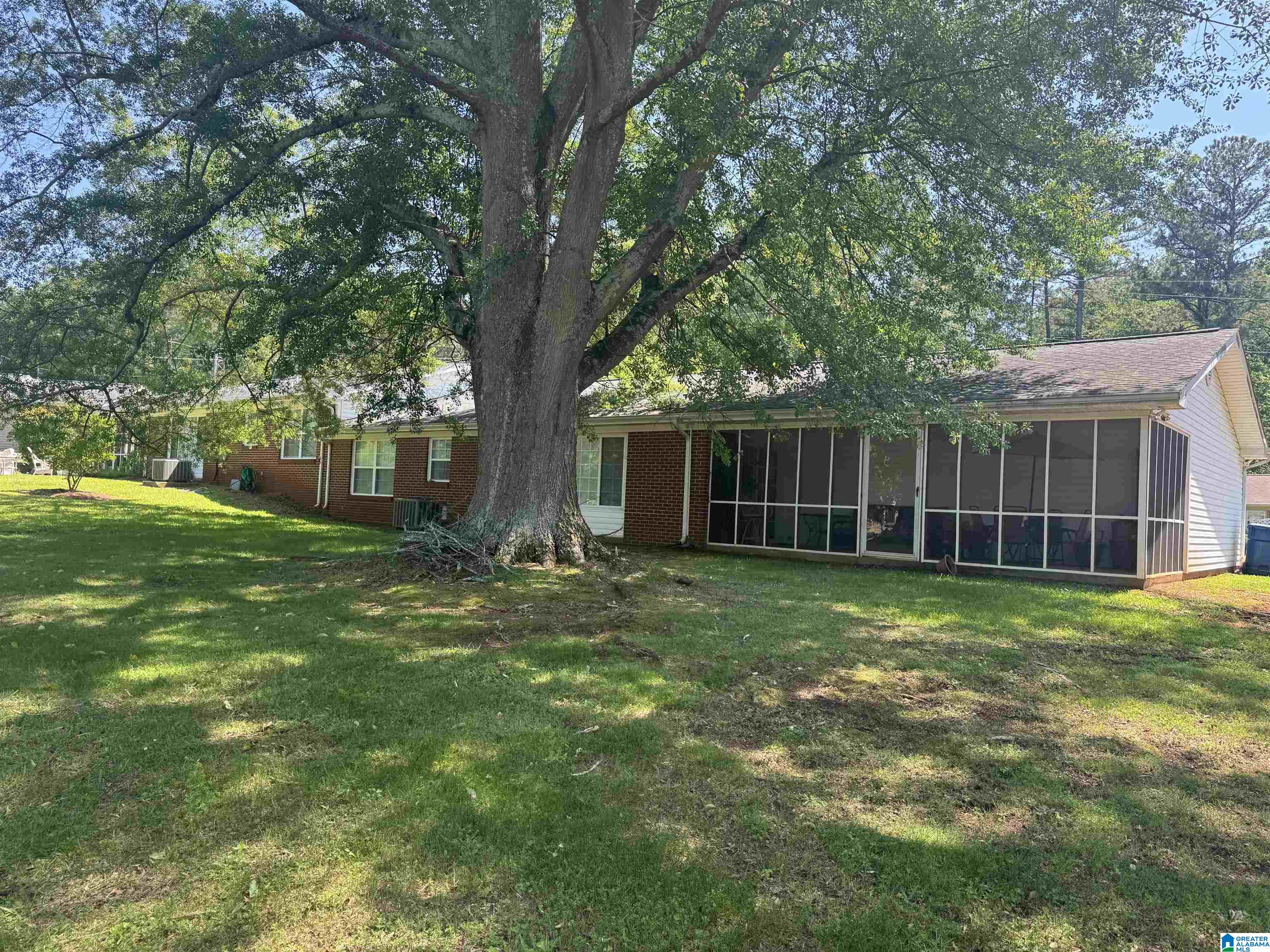 93 Wirans Road Anniston, AL 36205 - Photo 7 of 9