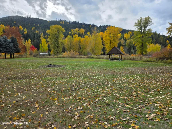 $325,000 | 10755 Old River Road, Kingston, ID 83839