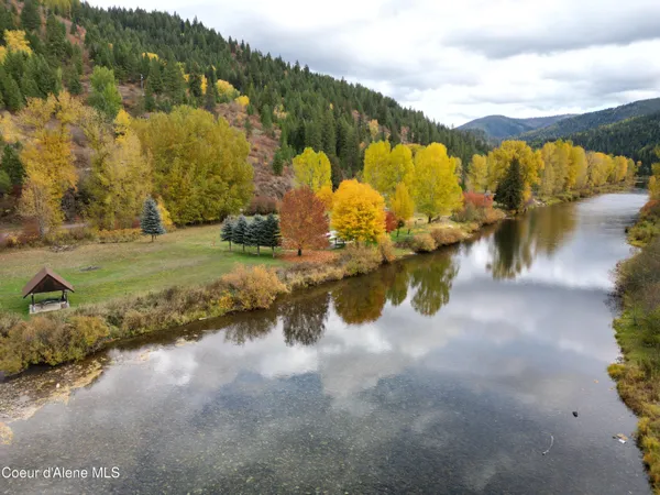 $325,000 | 10755 Old River Road, Kingston, ID 83839