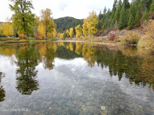 $325,000 | 10755 Old River Road, Kingston, ID 83839