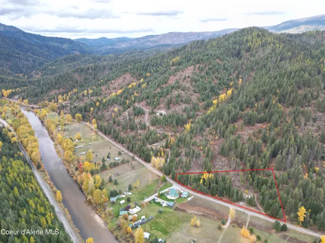 $325,000 | 10755 Old River Road, Kingston, ID 83839