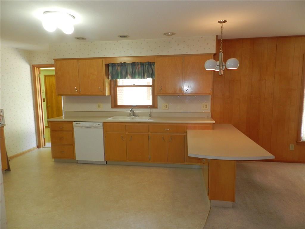 111 North High School Road Indianapolis, IN 46214 - Photo 13 of 29 Gallery Image 13