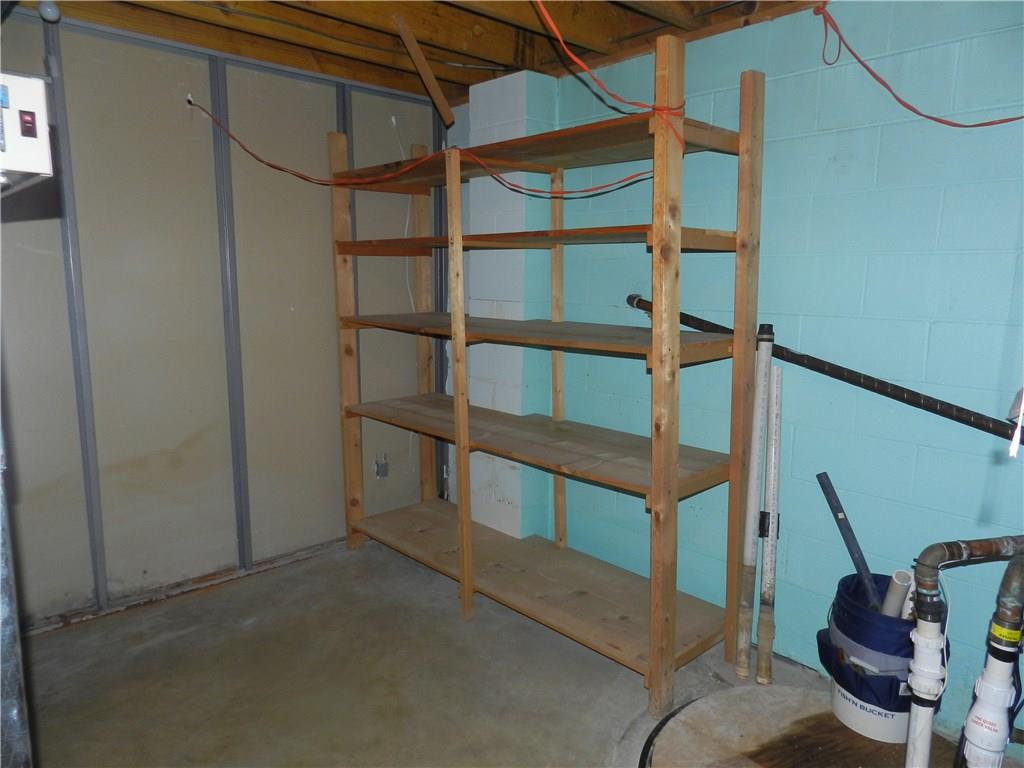 111 North High School Road Indianapolis, IN 46214 - Photo 24 of 29 Gallery Image 24