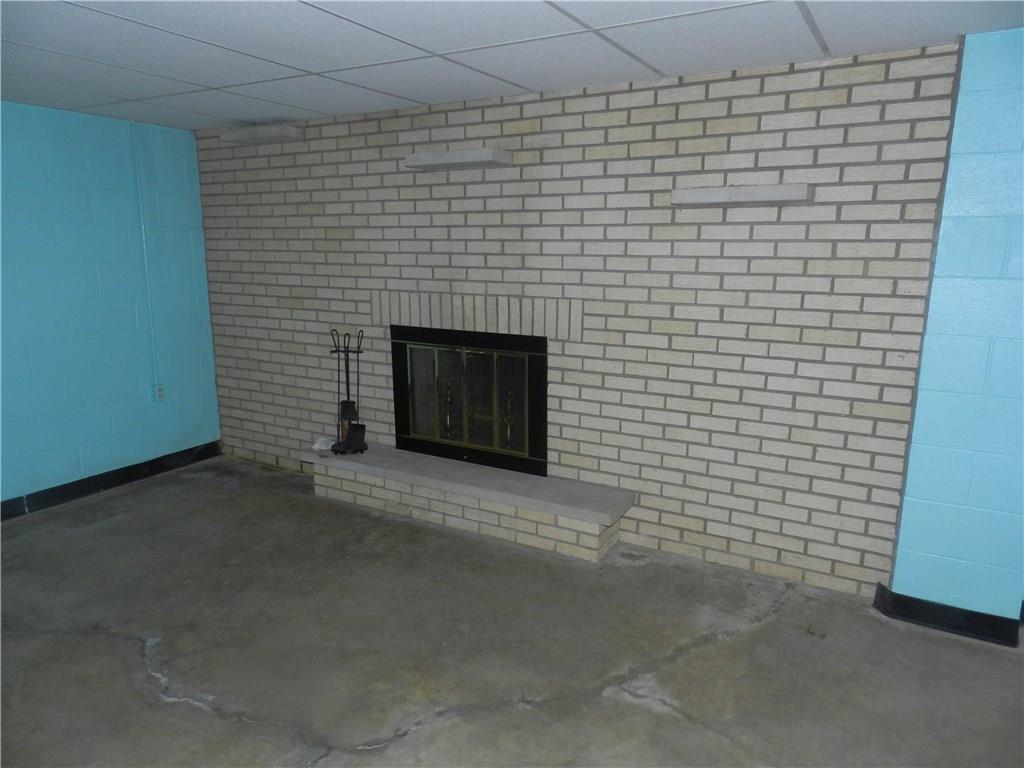 111 North High School Road Indianapolis, IN 46214 - Photo 26 of 29 Gallery Image 26