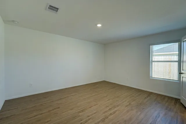 $1,800 | 24110 Wandering Brk Drive, Hockley, TX 77447