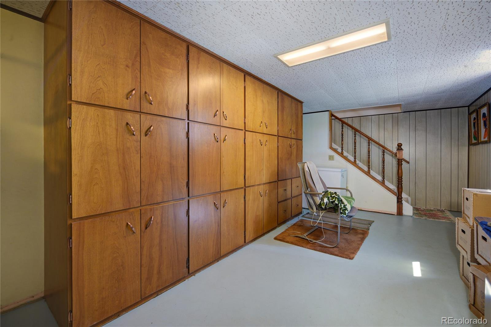 4405 Agate Road Boulder, CO 80304 - Photo 23 of 40 a view of entryway with a hall