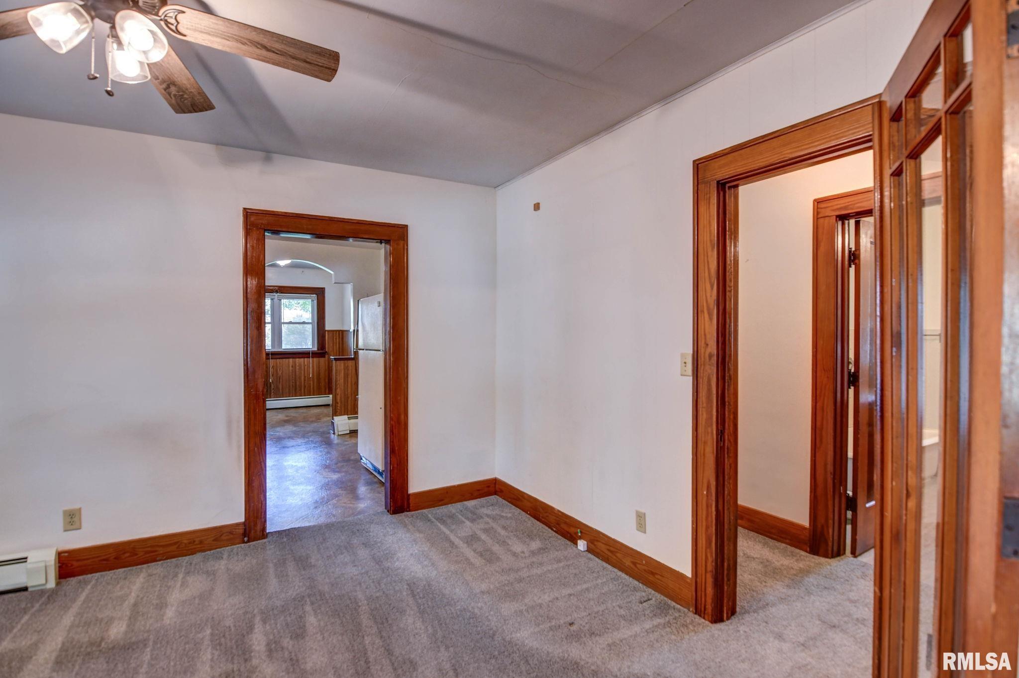 810 North Snodgrass Street Taylorville, IL 62568 - Photo 15 of 43