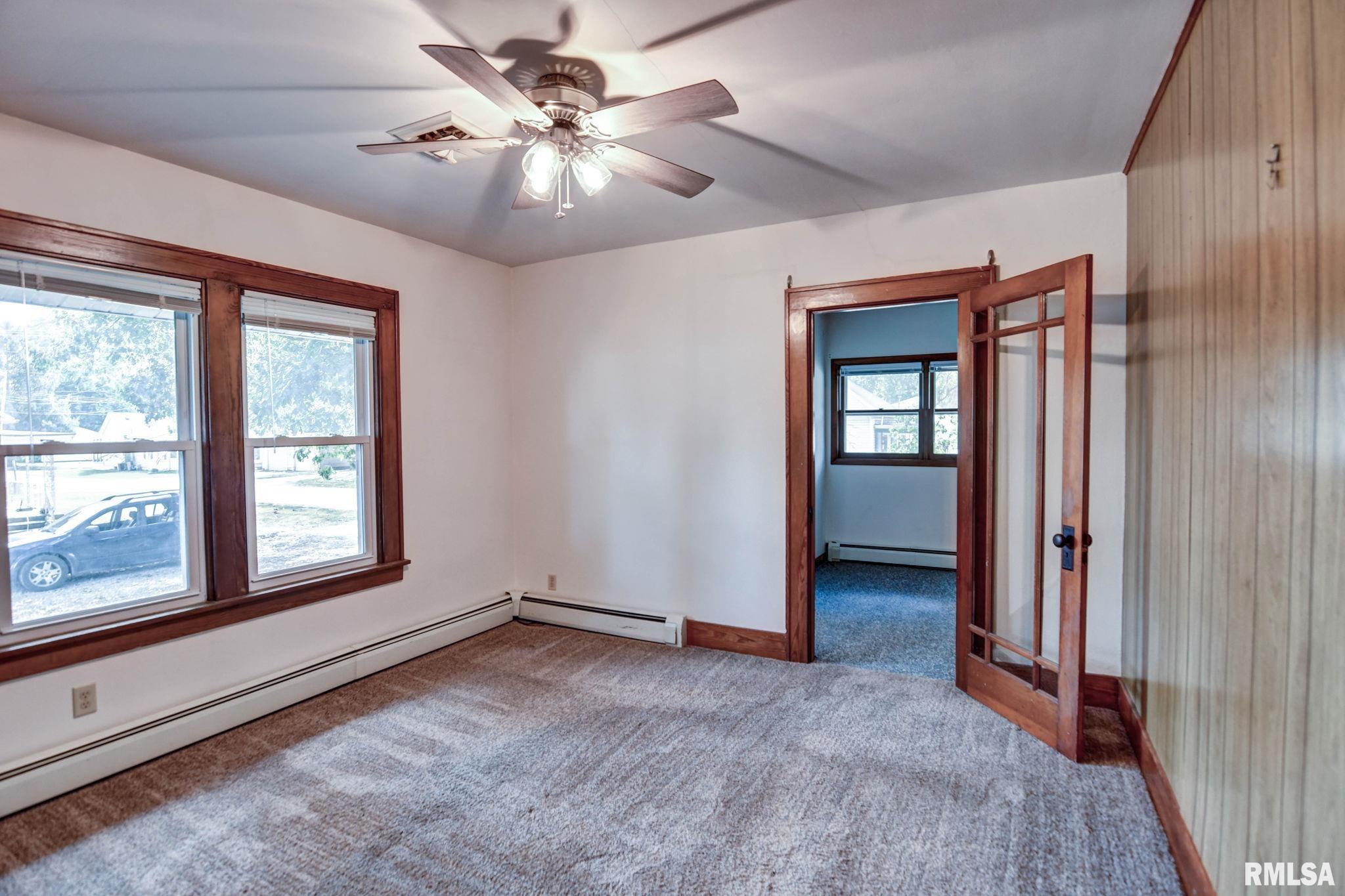 810 North Snodgrass Street Taylorville, IL 62568 - Photo 26 of 43