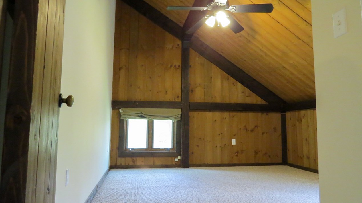 196 South Merrimack Road Hollis, NH 03049 - Photo 23 of 40