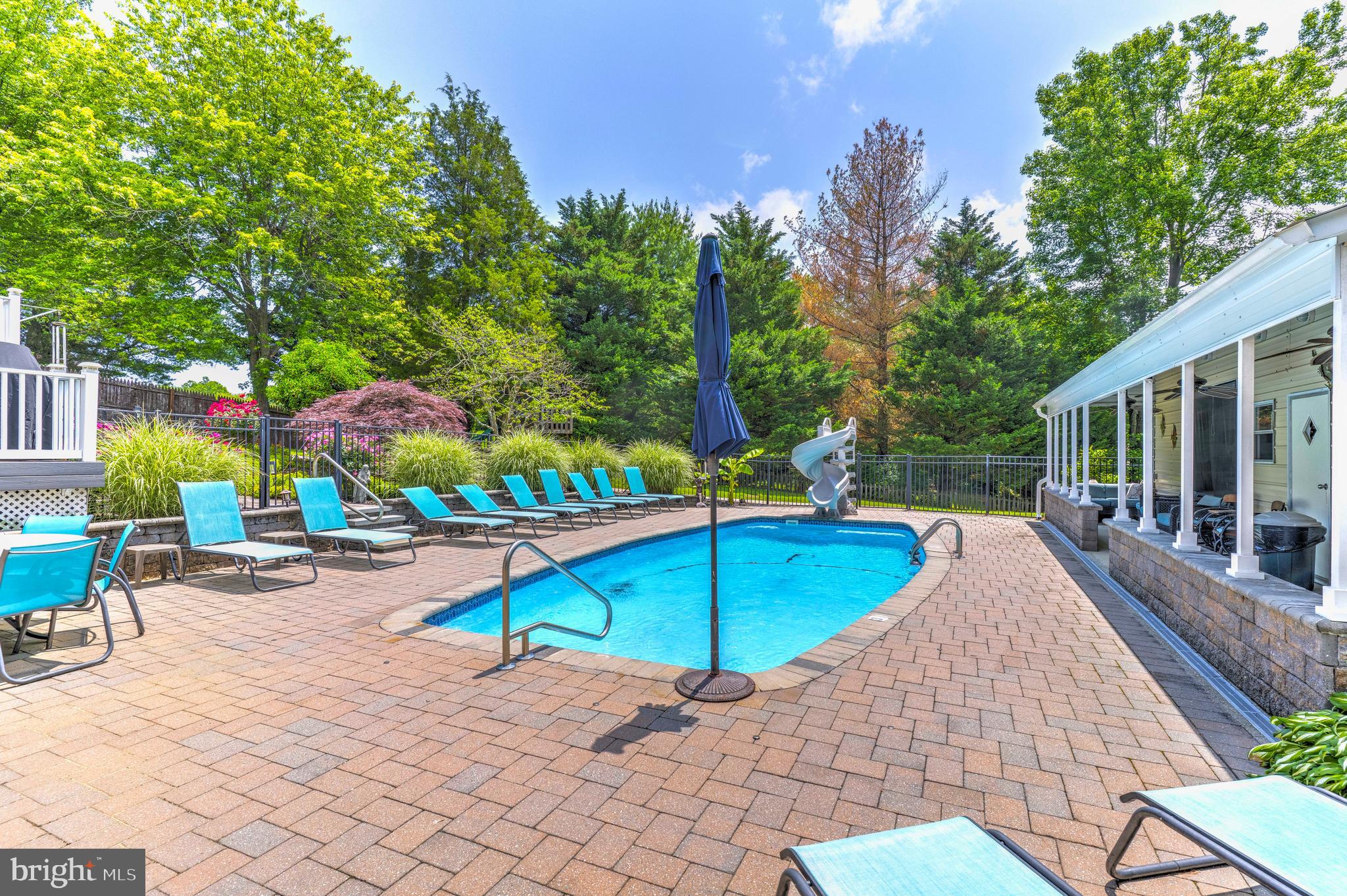 6893 Old Solomons Island Road Friendship, MD 20758 - Photo 47 of 58 Gorgeous pool