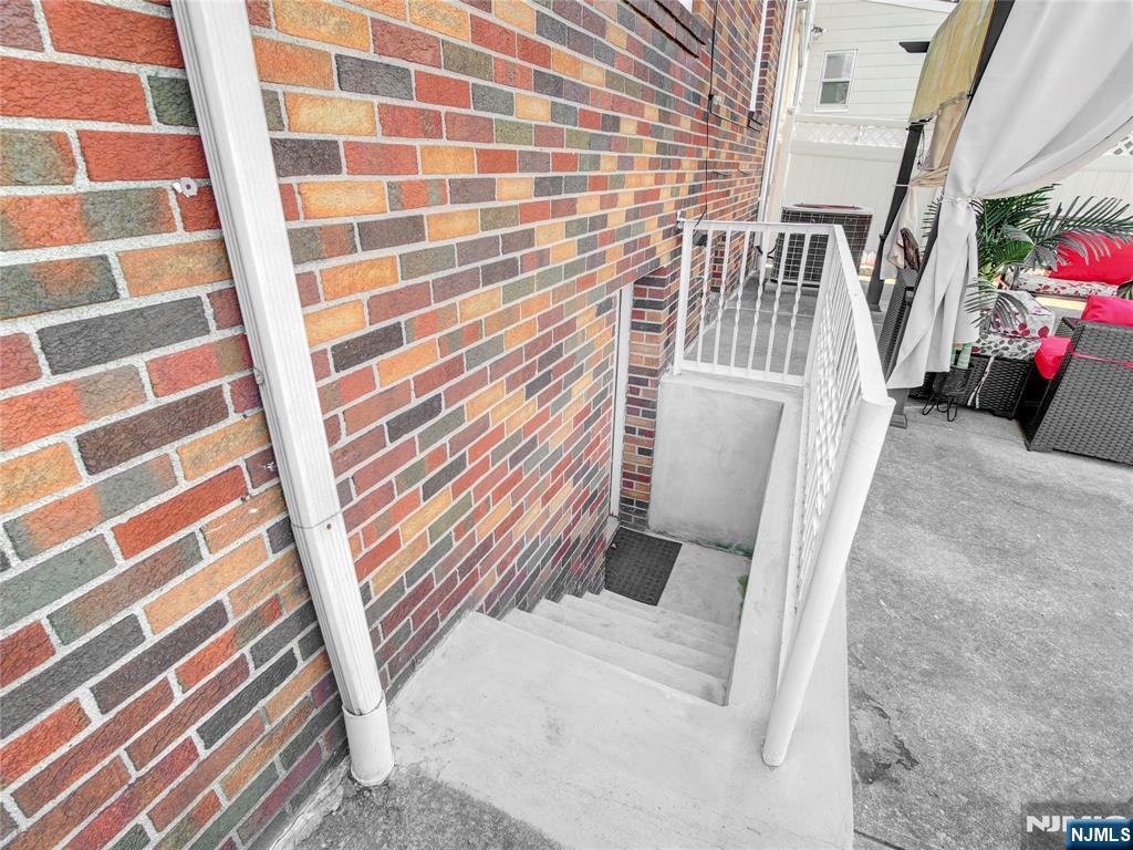 569 Monroe Place Ridgefield, NJ 07657 - Photo 25 of 26