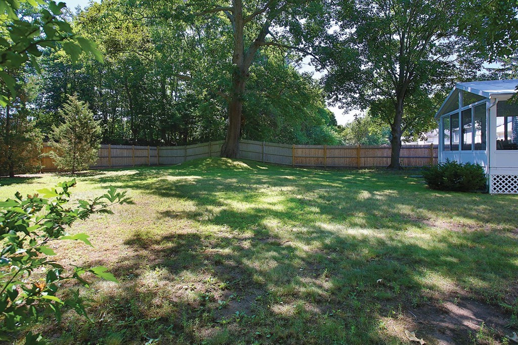228 Valley Road Needham, MA 02492 - Photo 7 of 7 Gallery Image 7
