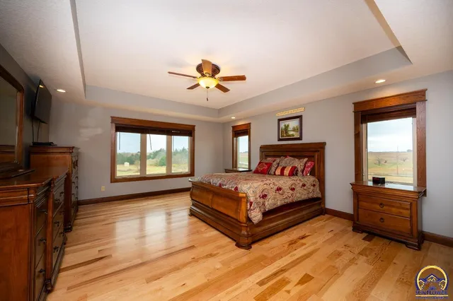 $1,150,000 | 7630 Southeast Berryton Road, Berryton, KS 66409