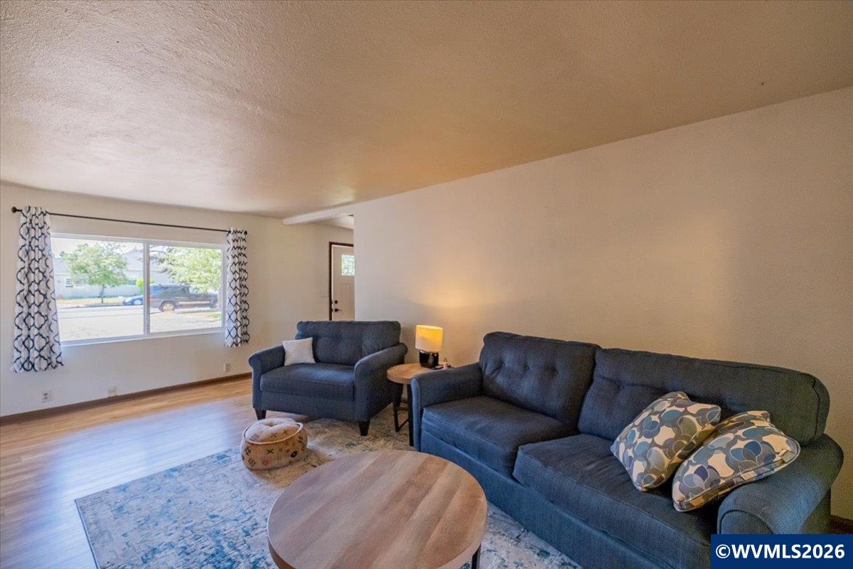 1375 Southwest Elm Street Albany, OR 97321 - Photo 5 of 42