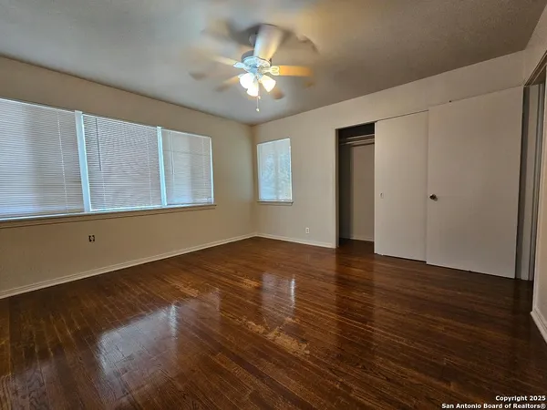 $1,150 | 217 East Lullwood Avenue, Unit 3, San Antonio, TX 78212
