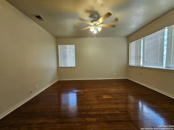 $1,150 | 217 East Lullwood Avenue, Unit 3, San Antonio, TX 78212