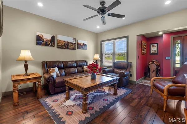 $305,000 | 3715 County Road 415, Friedheim, MO 63747