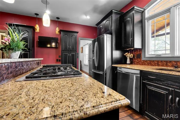 $305,000 | 3715 County Road 415, Friedheim, MO 63747