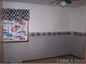 9239 South St Road Amboy, IN 46911 - Photo 10 of 17
