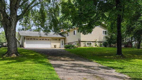 $525,000 | W6360 Tamarack Court, Neshkoro, WI 54960