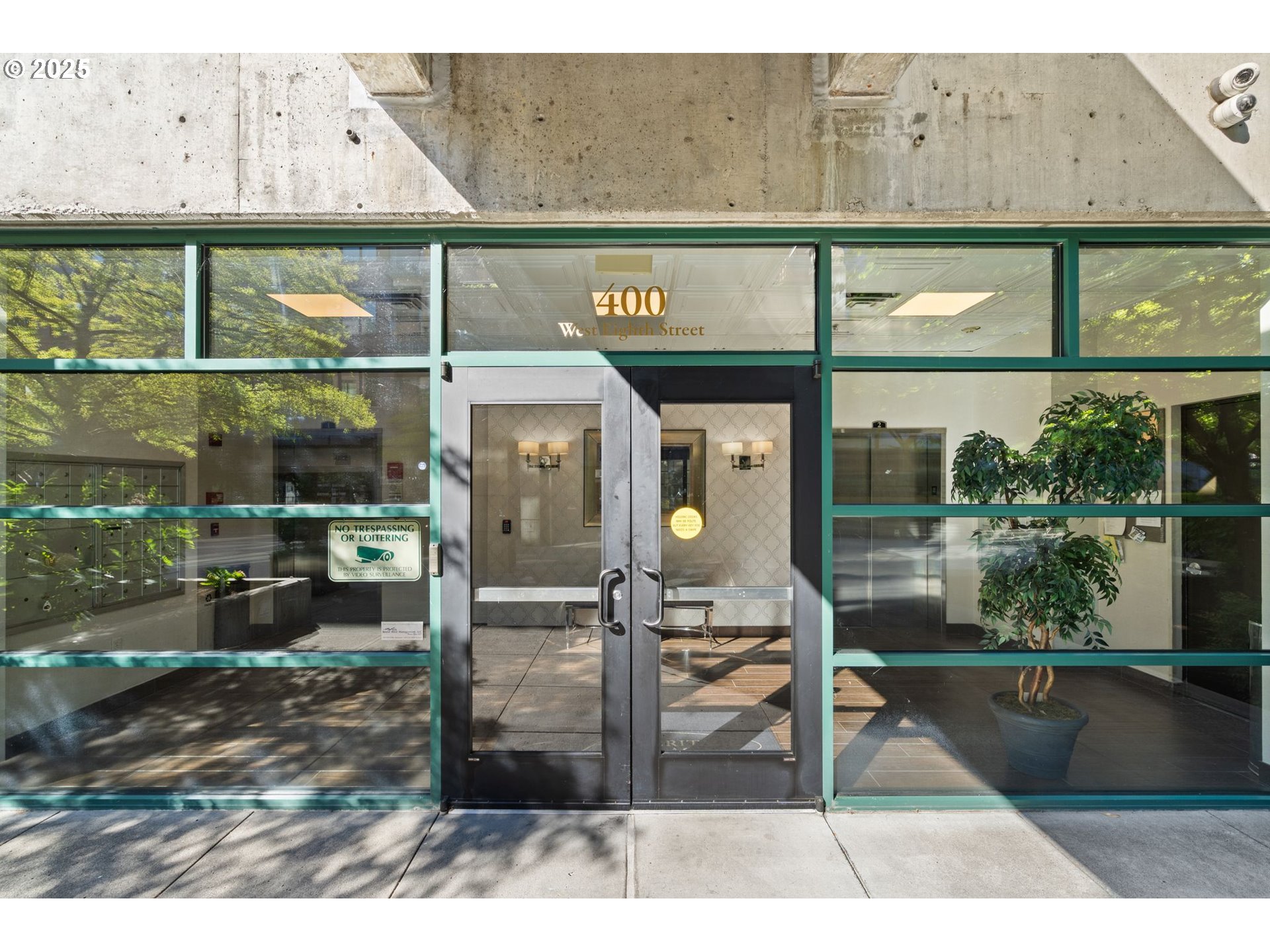 400 West 8th Street, Unit 236 Vancouver, WA 98660 - Photo 3 of 35 a black and white photo of a lake