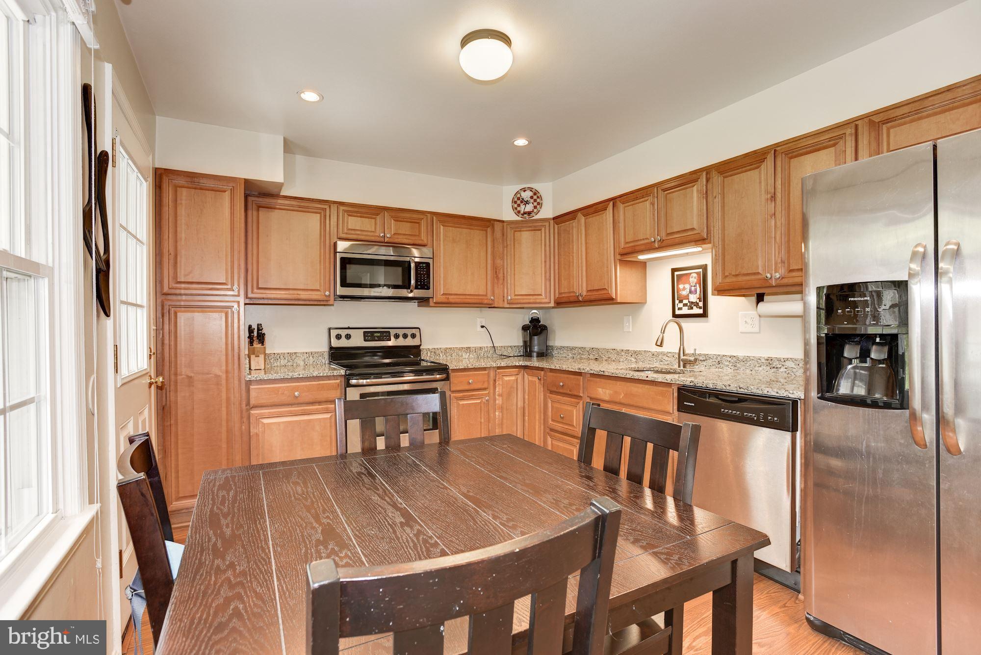 7301 Miller Fall Road Rockville, MD 20855 - Photo 19 of 40 Eat-in Kitchen