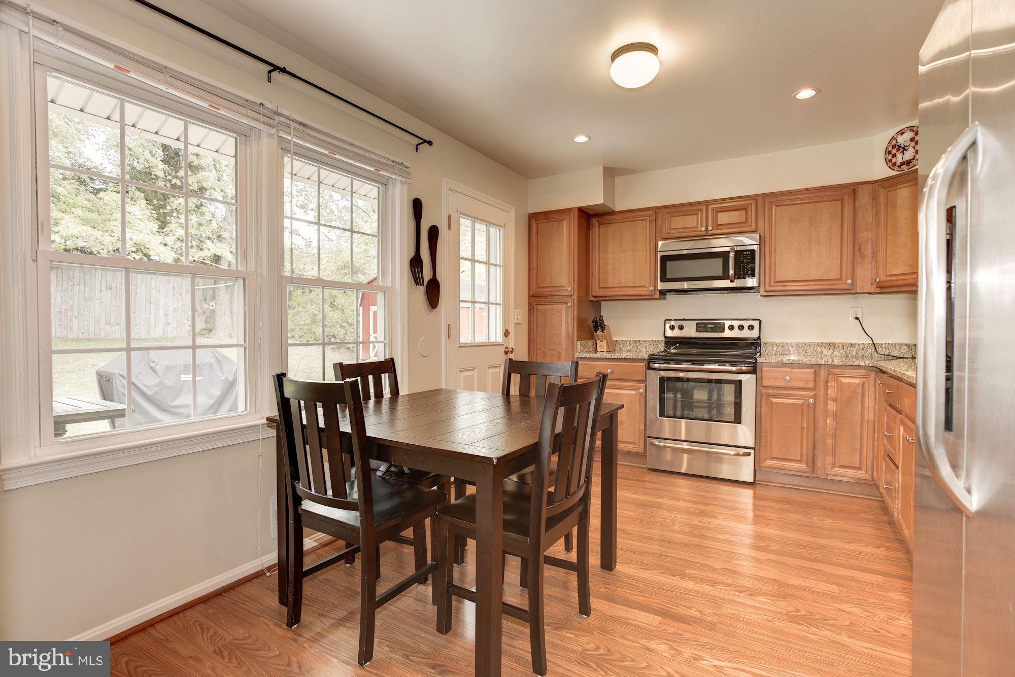7301 Miller Fall Road Rockville, MD 20855 - Photo 22 of 40 Eat-in Kitchen