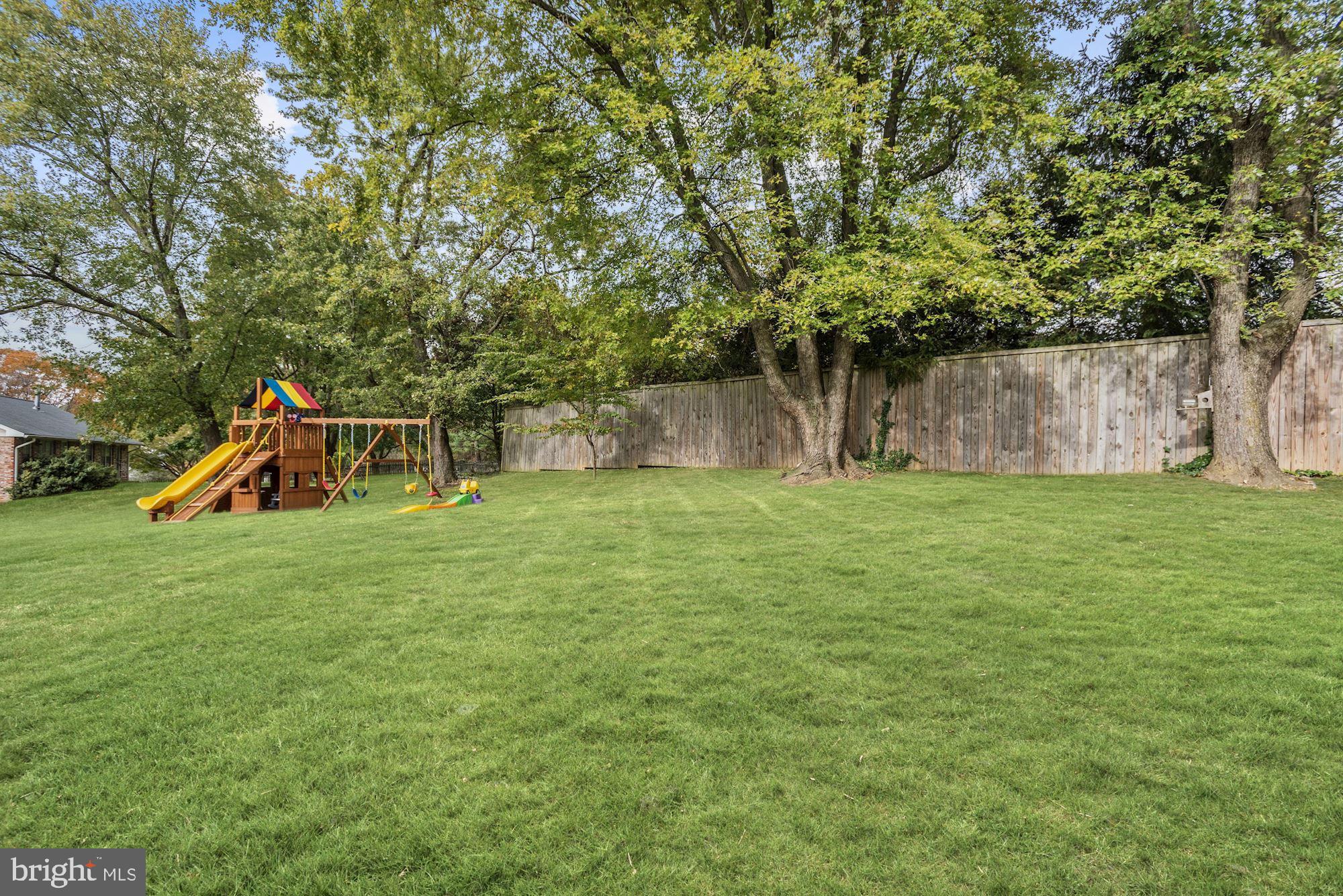 7301 Miller Fall Road Rockville, MD 20855 - Photo 36 of 40 Rear Yard