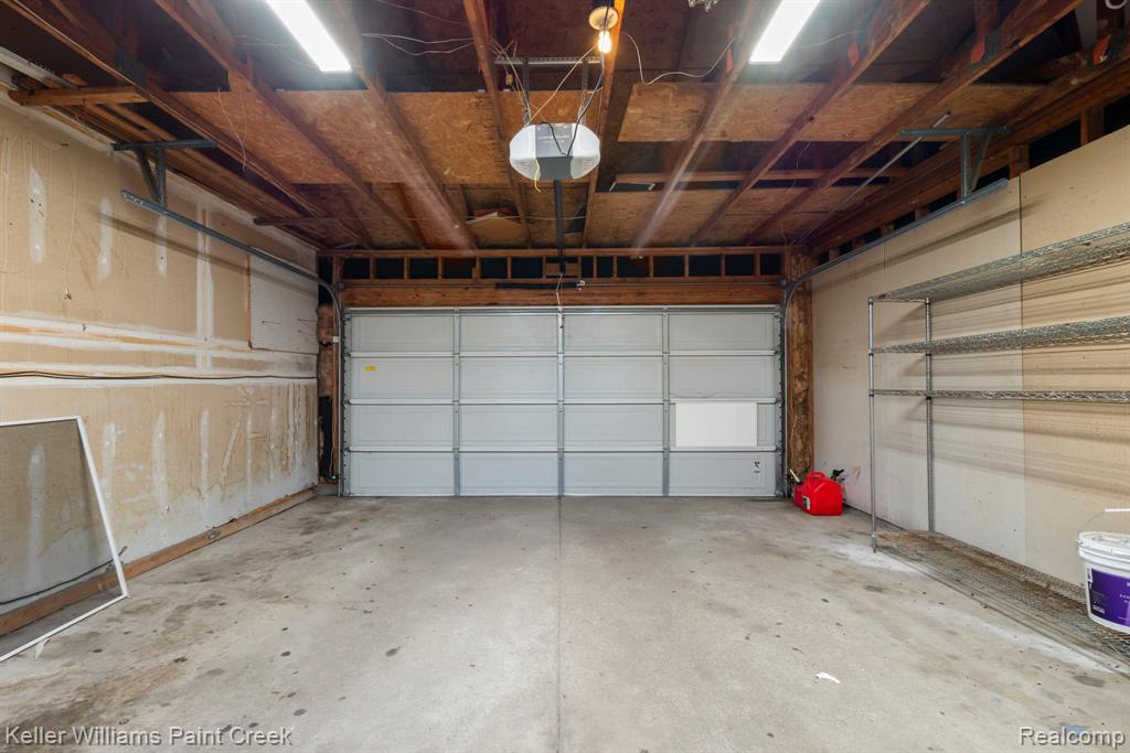 1811 Henbert Road West Bloomfield, MI 48324 - Photo 39 of 54 Gallery Image 39