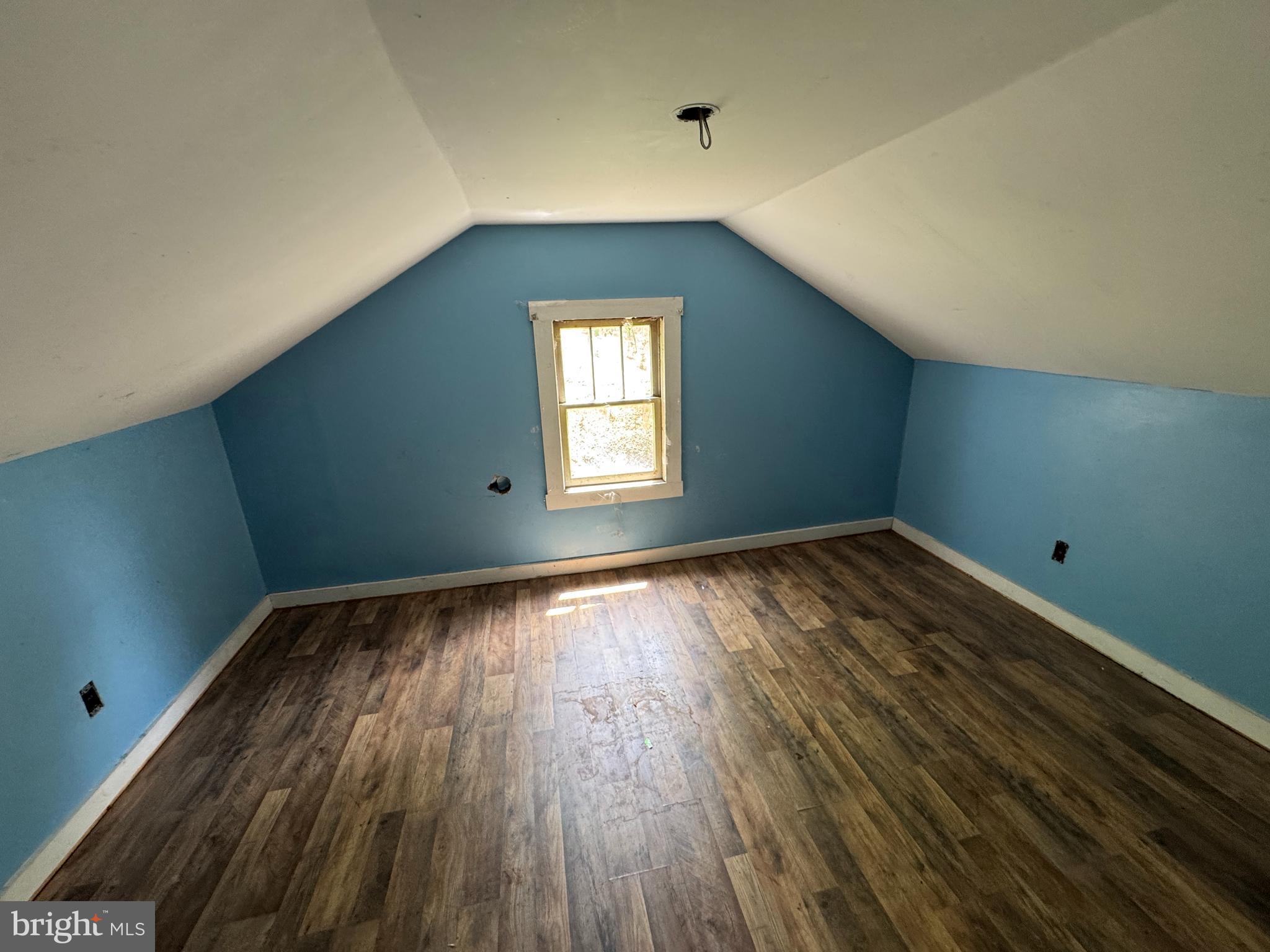 85 Ralph Barnes Lane Fort Ashby, WV 26719 - Photo 12 of 15 Gallery Image 12