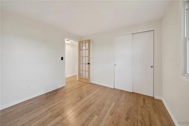 $229,000 | 202 Briarhurst Lane, Camillus, NY 13031