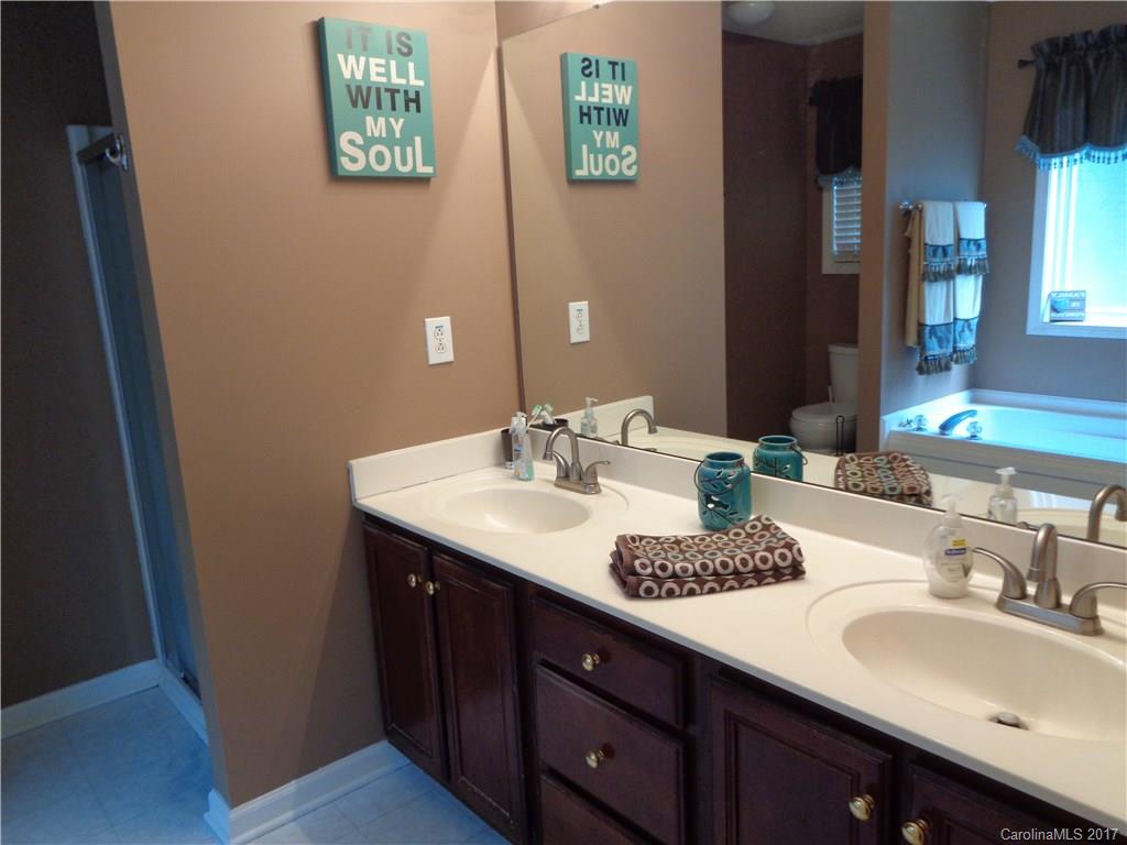 704 Cove Road Gastonia, NC 28052 - Photo 15 of 17 Gallery Image 15