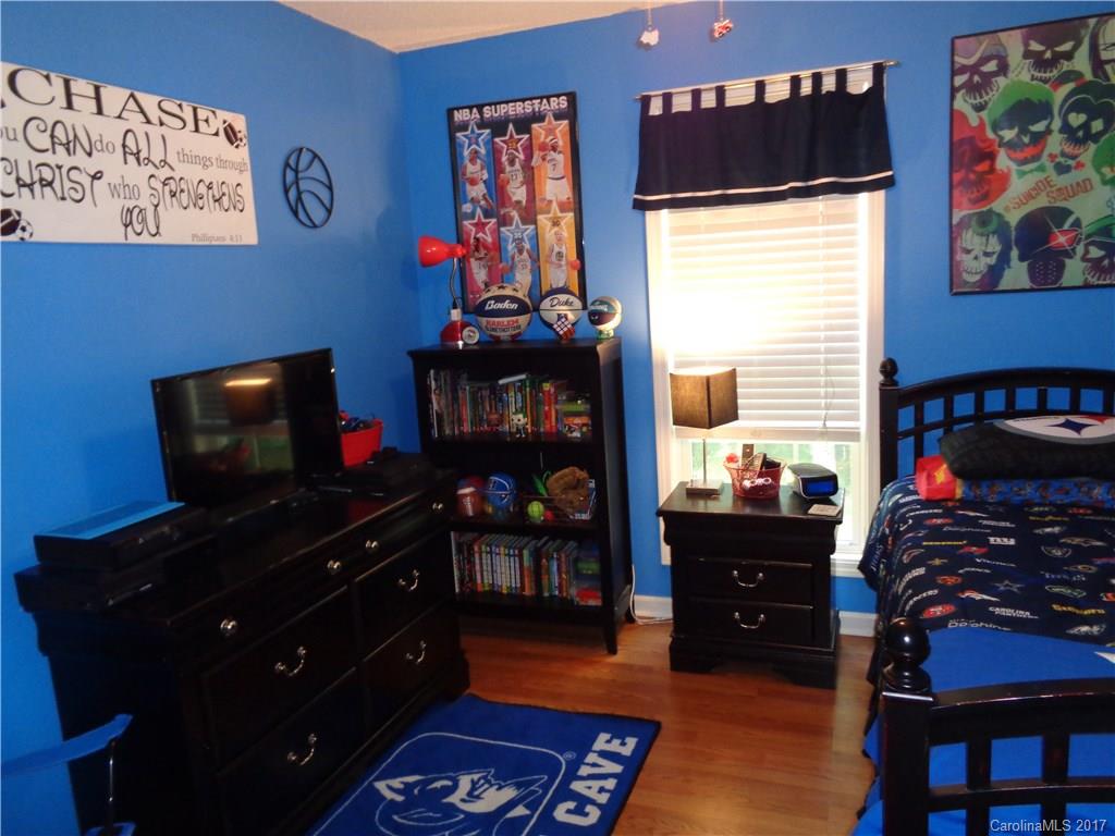 704 Cove Road Gastonia, NC 28052 - Photo 10 of 17 Gallery Image 10